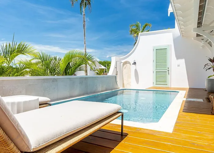The Palms And Mistico Club Boat Shuttle Villa